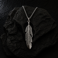 🪶 Vintage Feather Pendant Necklace