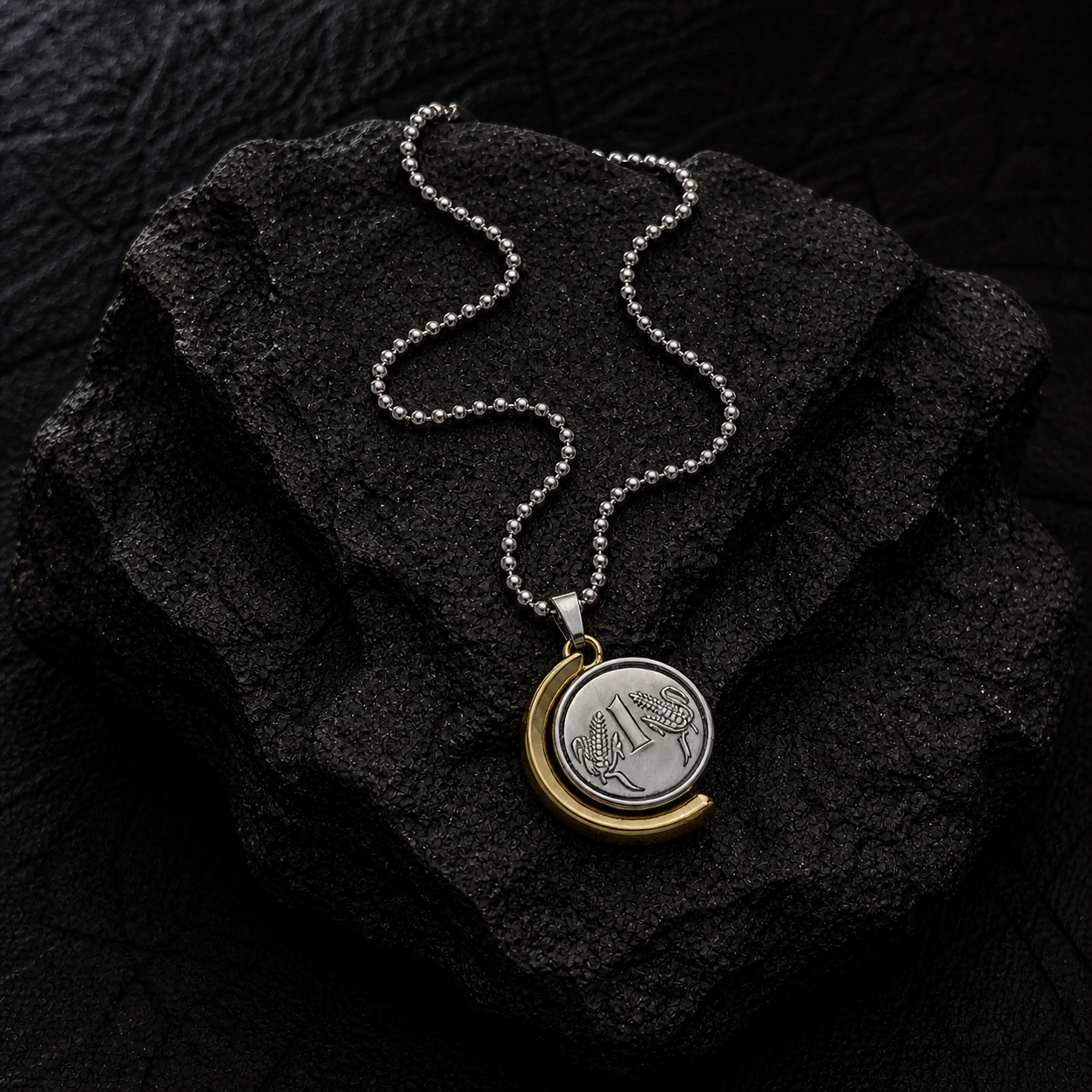 🌾 Fortune Coin Pendant Necklace