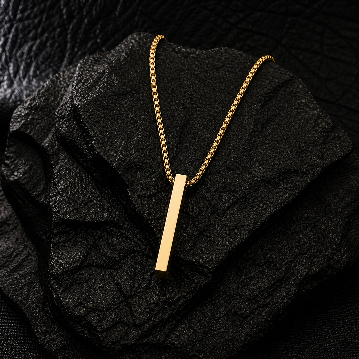 👑 Golden Edge Bar Pendant Necklace
