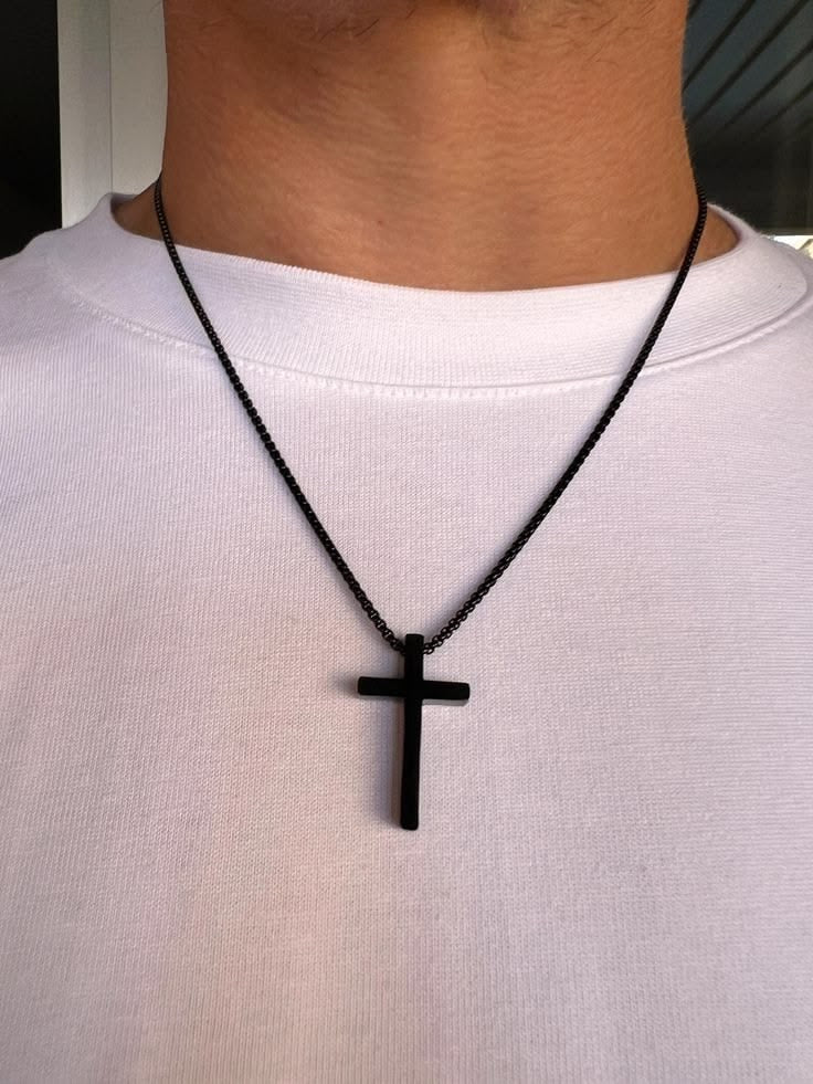✝️ Classic Cross Pendant Necklace