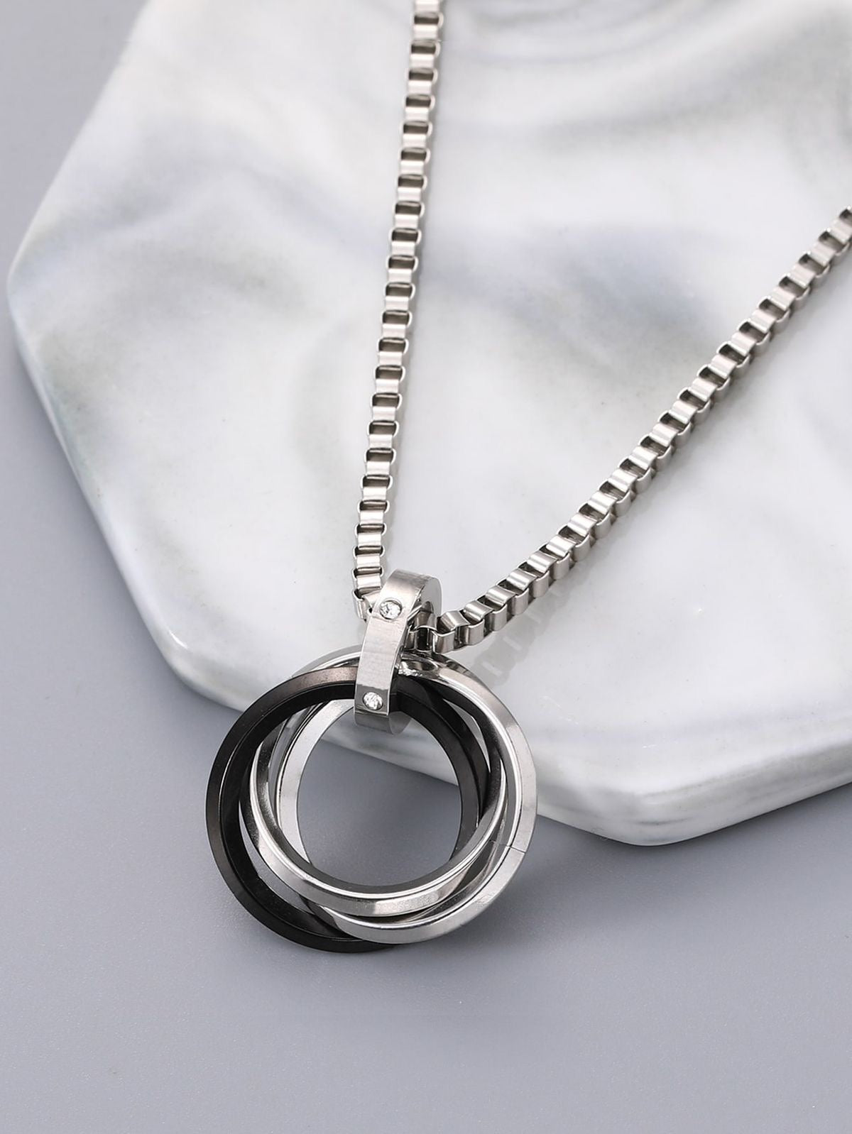 Dual Tone Ring Pendant Necklace