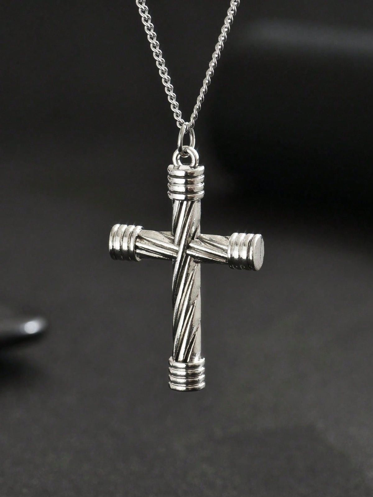 ✝️ Eternal Cross Pendant Necklace